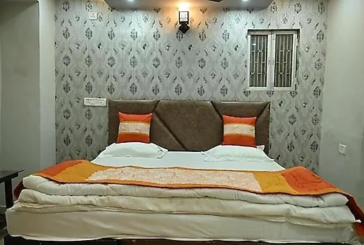 Aroha Homestay Varanasi 0*,