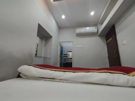 Aroha Homestay バラナシ インド
