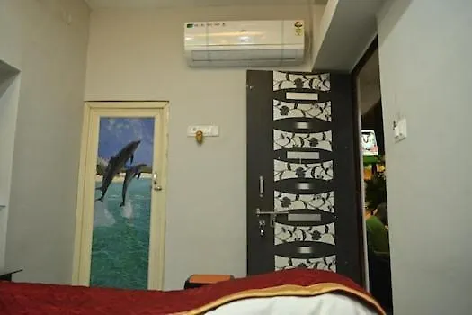 Aroha Homestay バラナシ 0*,  インド