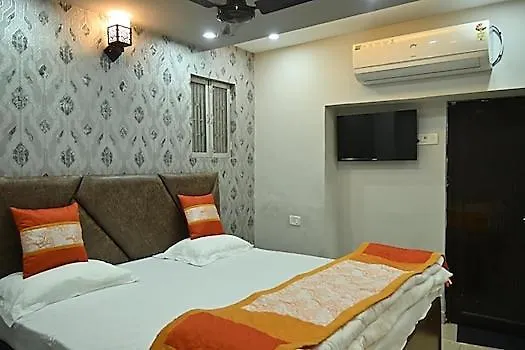 Aroha Homestay バラナシ